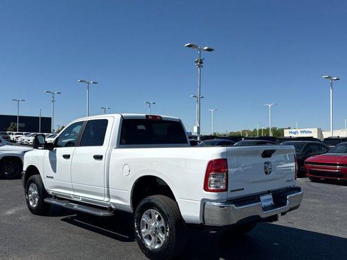 Bright White Clearcoat 2024 RAM 2500 Big Horn Crew Cab 4x4 6'4' Box