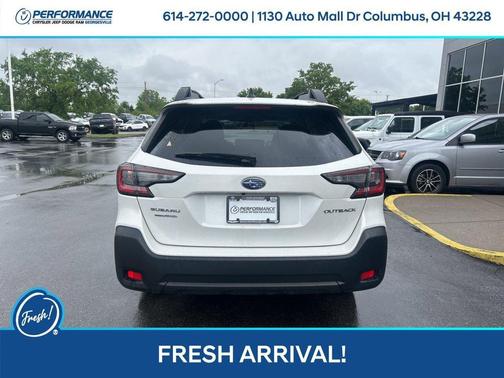 Crystal White Pearl 2024 Subaru Outback Premium