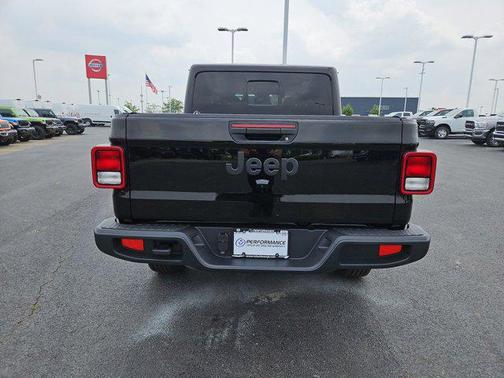 2025 Jeep Gladiator Sport S
