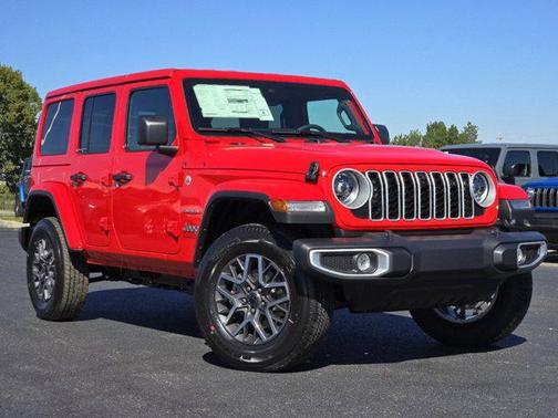 2024 Jeep Wrangler 4-Door Sahara 4x4