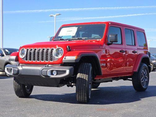 2024 Jeep Wrangler 4-Door Sahara 4x4