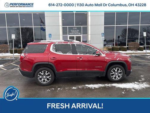 2023 GMC Acadia AWD SLT