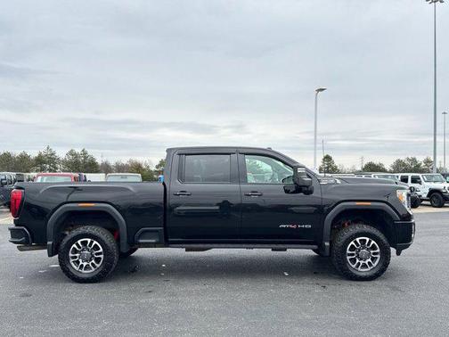 2022 GMC Sierra 2500 AT4