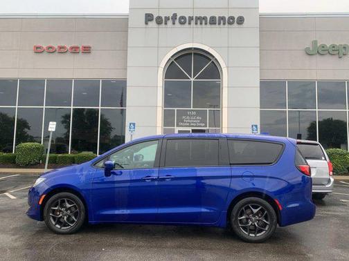 2019 Chrysler Pacifica Touring Plus