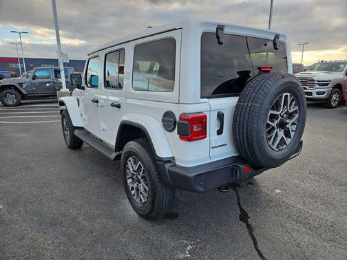 2026 Jeep Wrangler 4-Door Sahara 4x4