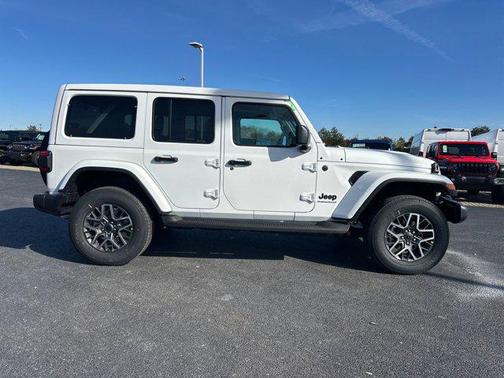 2026 Jeep Wrangler 4-Door Sahara 4x4