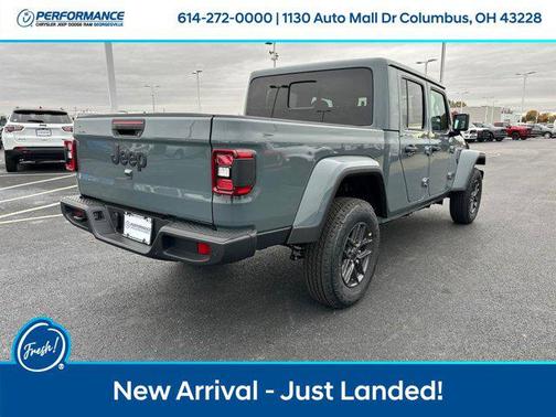 2026 Jeep Gladiator Sport S