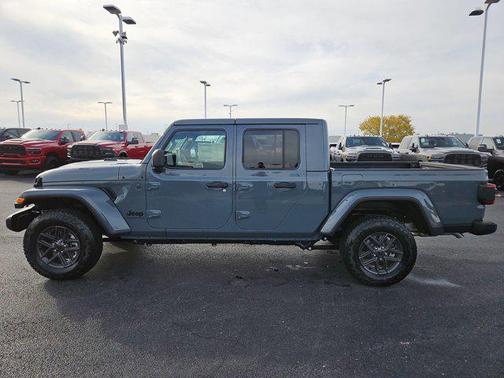 2026 Jeep Gladiator Sport S
