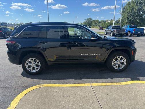 2023 Jeep Grand Cherokee Limited X