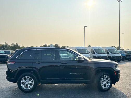 2023 Jeep Grand Cherokee Limited X