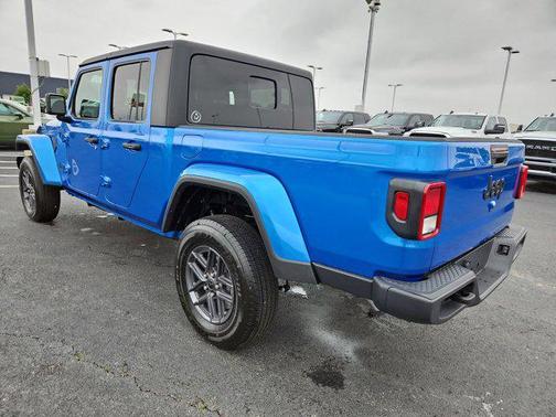 2025 Jeep Gladiator Sport S