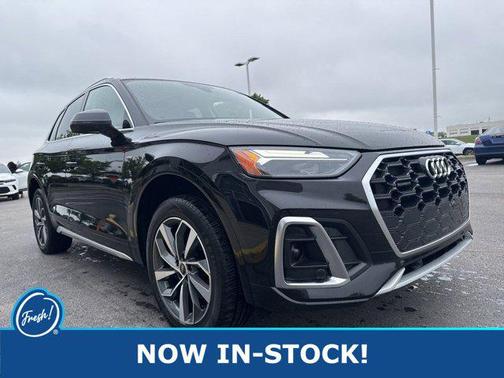 2023 Audi Q5 45 S line Premium Plus