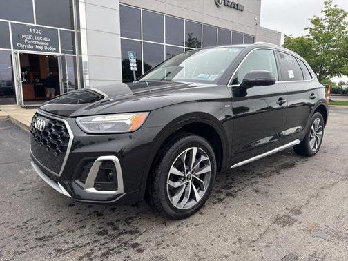 2023 Audi Q5 45 S line Premium Plus