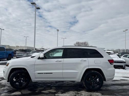 2018 Jeep Grand Cherokee Altitude