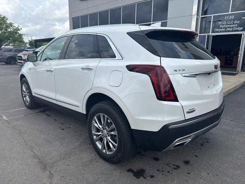 2022 Cadillac XT5 Premium Luxury