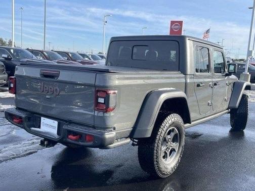 Photo 3 of 31 of 2020 Jeep Gladiator Rubicon