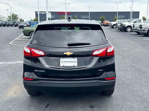 2021 Chevrolet Equinox LS