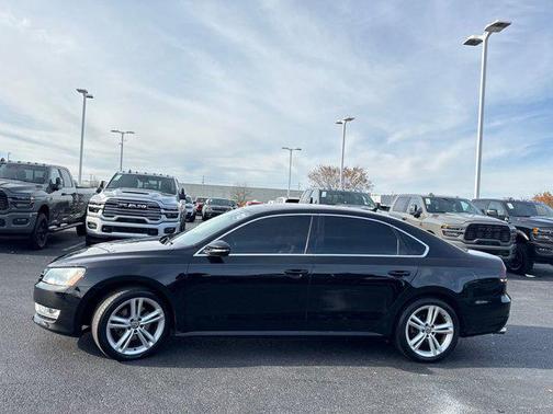 2012 Volkswagen Passat 3.6 SE