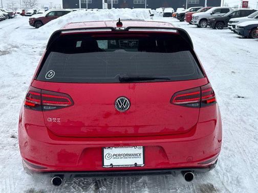 2016 Volkswagen Golf GTI 2.0T Autobahn w/Performance Package 4-Door