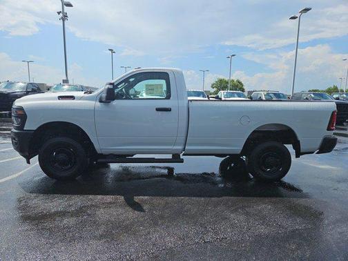 2025 RAM 2500 Tradesman Regular Cab 4x4 8' Box
