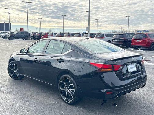 2024 Nissan Altima SR Intelligent AWD