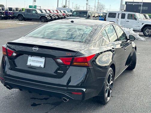 2024 Nissan Altima SR Intelligent AWD