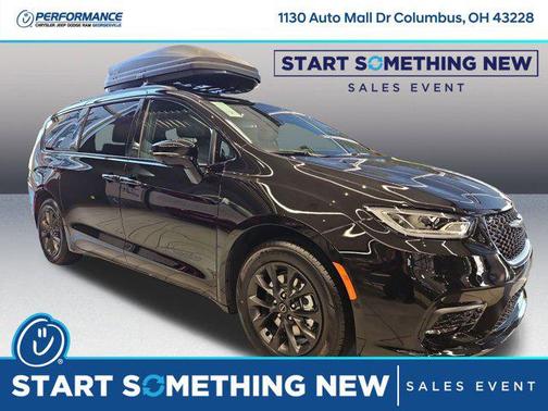 2025 Chrysler Pacifica L