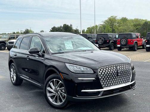 2025 Lincoln Corsair Premiere