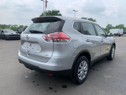2015 Nissan Rogue S