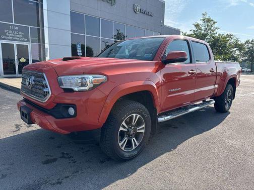 2016 Toyota Tacoma SR5