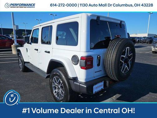 2025 Jeep Wrangler 4-Door Sahara 4x4