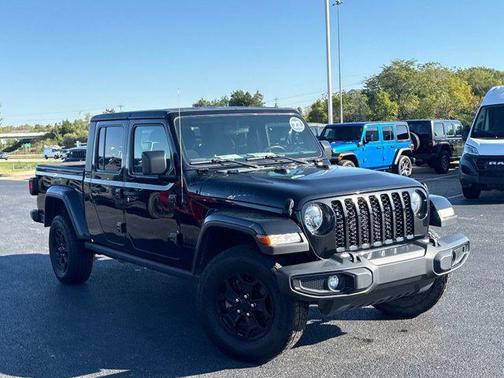 2022 Jeep Gladiator Sport