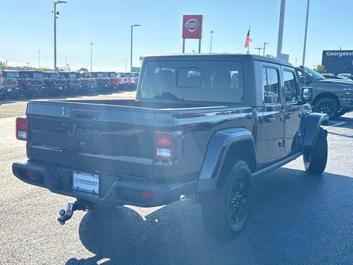 2022 Jeep Gladiator Sport
