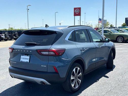 2023 Ford Escape Platinum