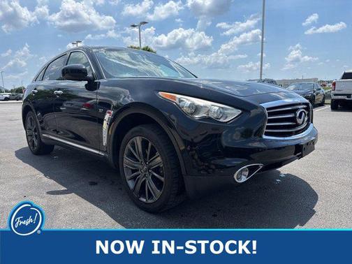 2016 INFINITI QX70 Base