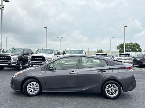 2016 Toyota Prius Two