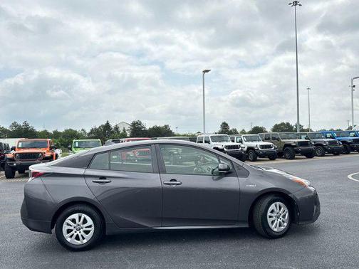 2016 Toyota Prius Two