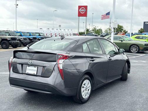 2016 Toyota Prius Two