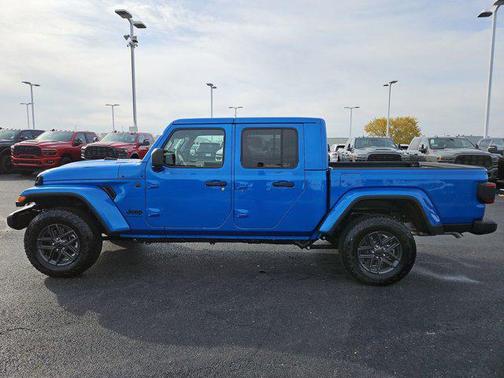 2026 Jeep Gladiator Sport S