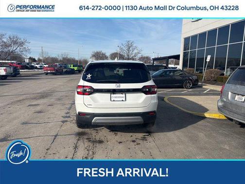 2023 Honda Pilot AWD EX-L 8 Passenger