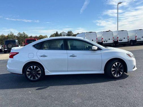 2019 Nissan Sentra SR