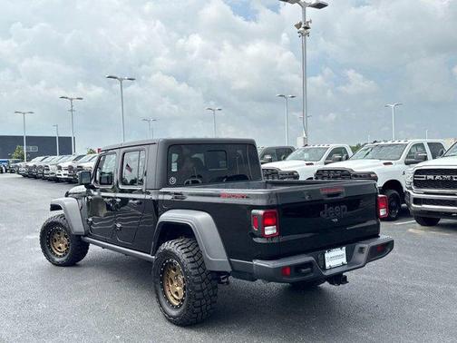 2020 Jeep Gladiator Sport S