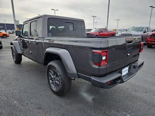 2026 Jeep Gladiator Sport S
