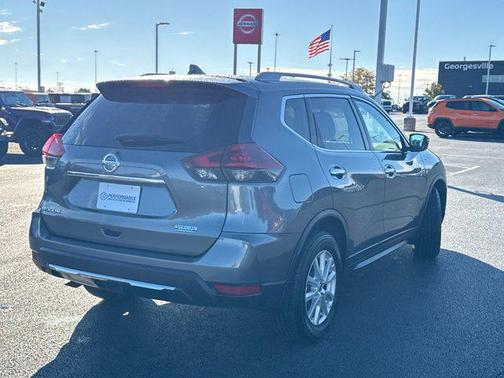 2020 Nissan Rogue SL