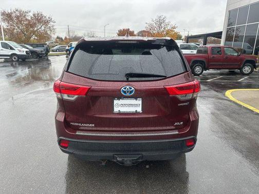 2018 Toyota Highlander Hybrid XLE