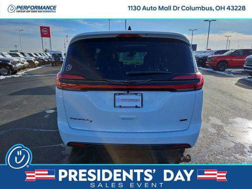 2026 Chrysler Pacifica L