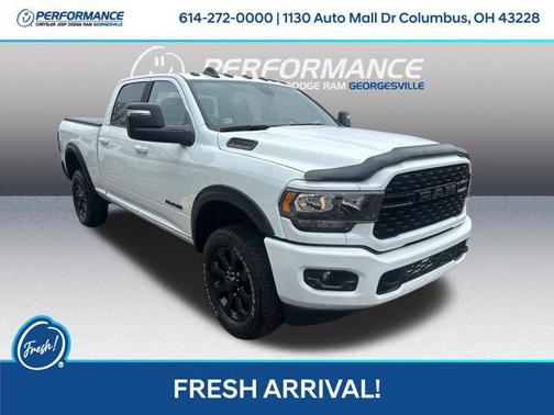 Bright White Clearcoat 2024 RAM 2500 Big Horn Crew Cab 4x4 6'4' Box