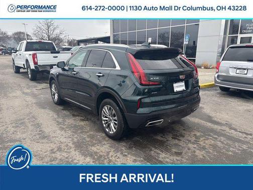 2024 Cadillac XT4 Premium Luxury