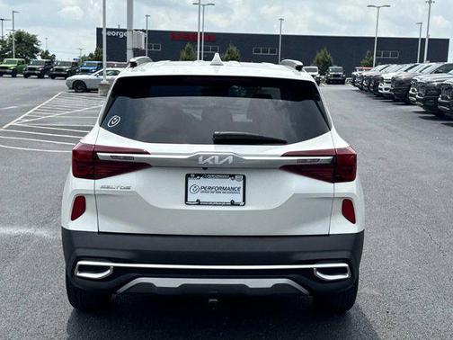 2023 Kia Seltos EX
