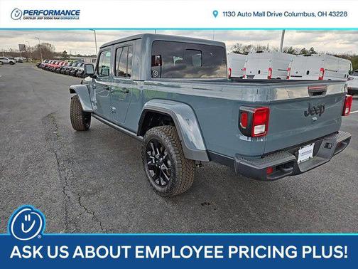 2025 Jeep Gladiator Nighthawk